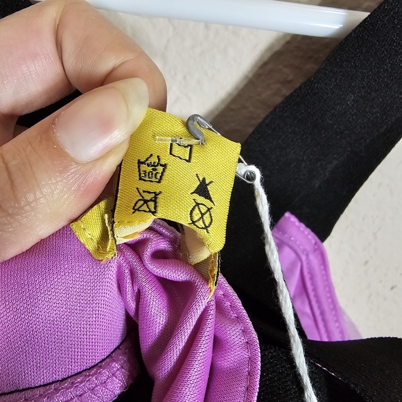 5/$20 Nwt Daisy Lilac and Black Dress - Picture 4 of 4